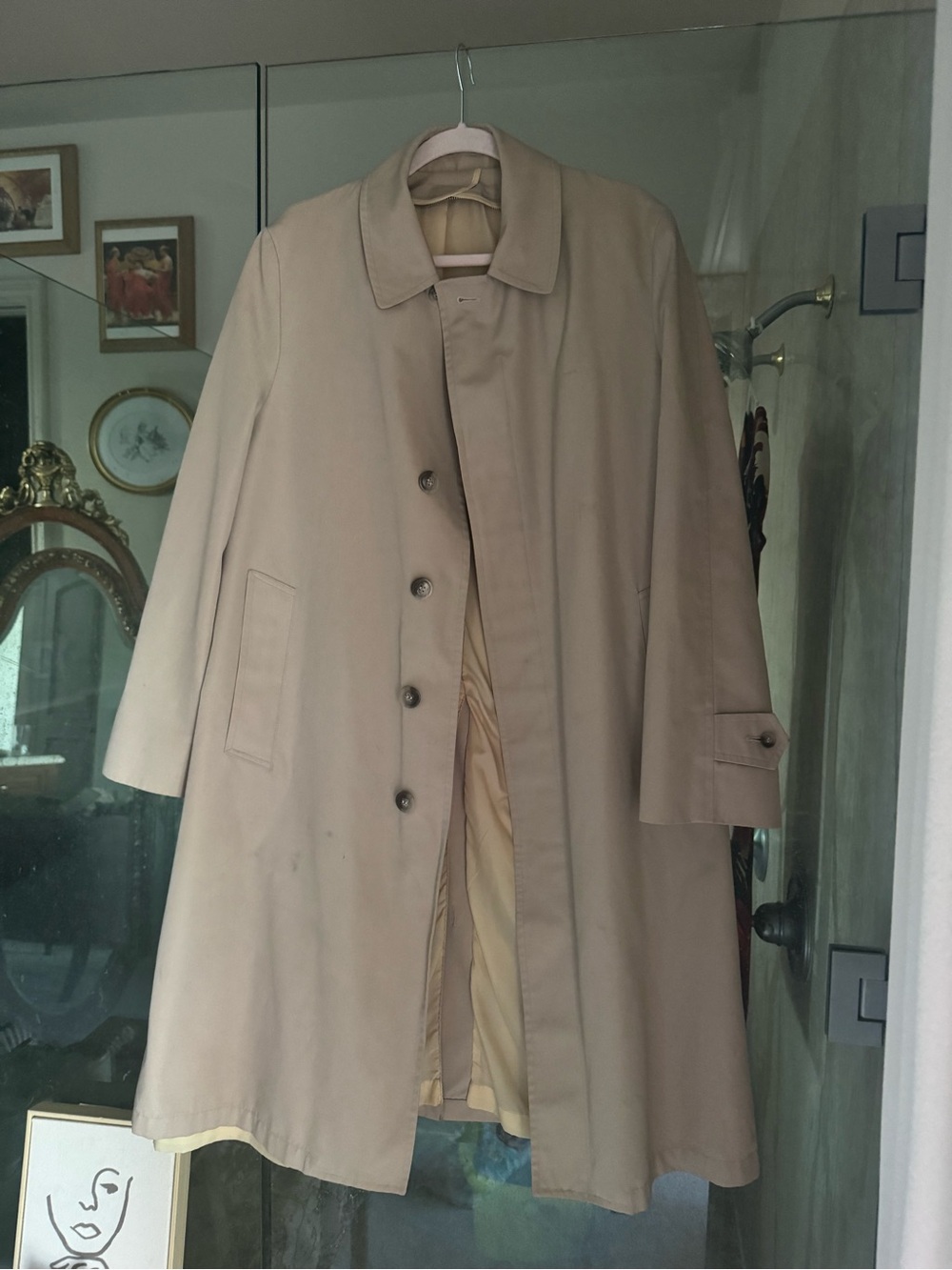 Classic Women's Beige Trench Coat